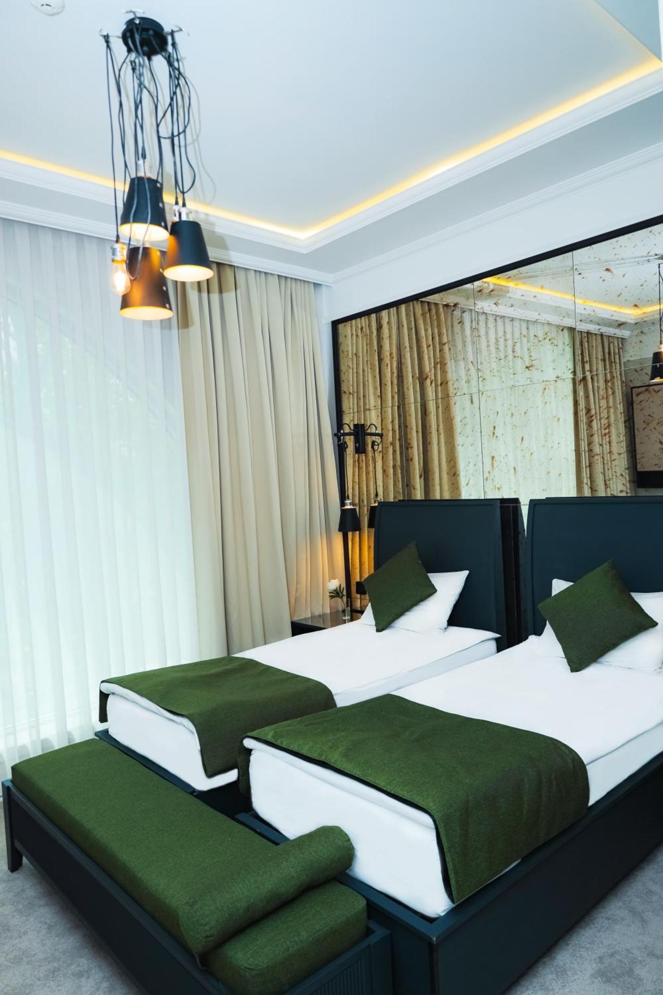 Dondar Hotel Formula 1 View Baku Luaran gambar